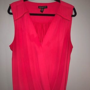 Sleeveless hot pink/watermelon twist front top